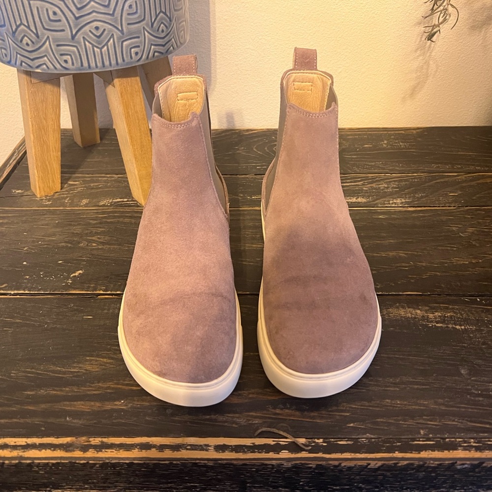 Birkenstock Bend Chelsea Boots